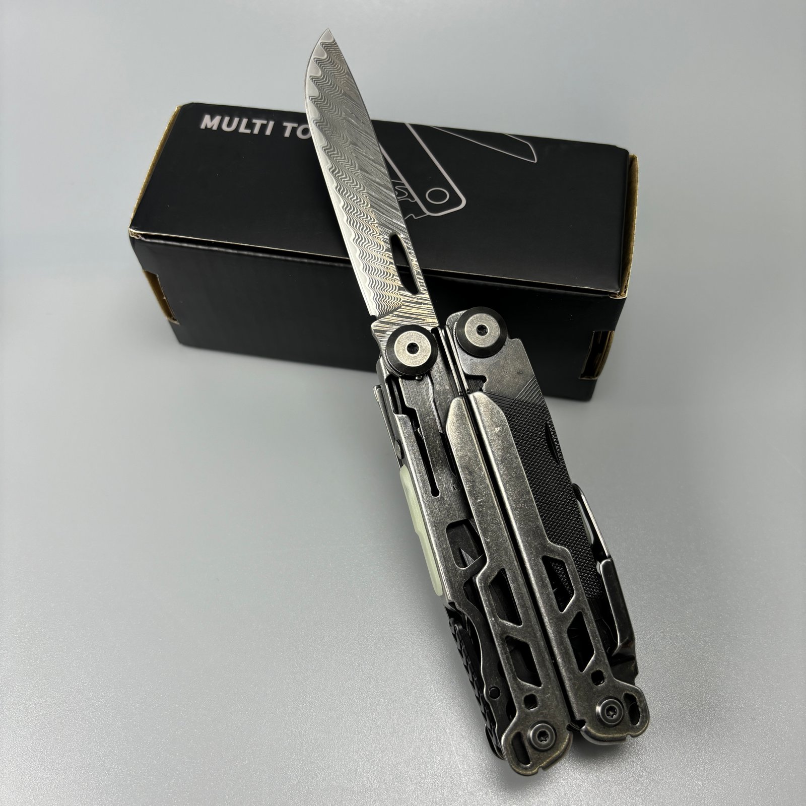 Compact EDC Multi-Tool Pliers
