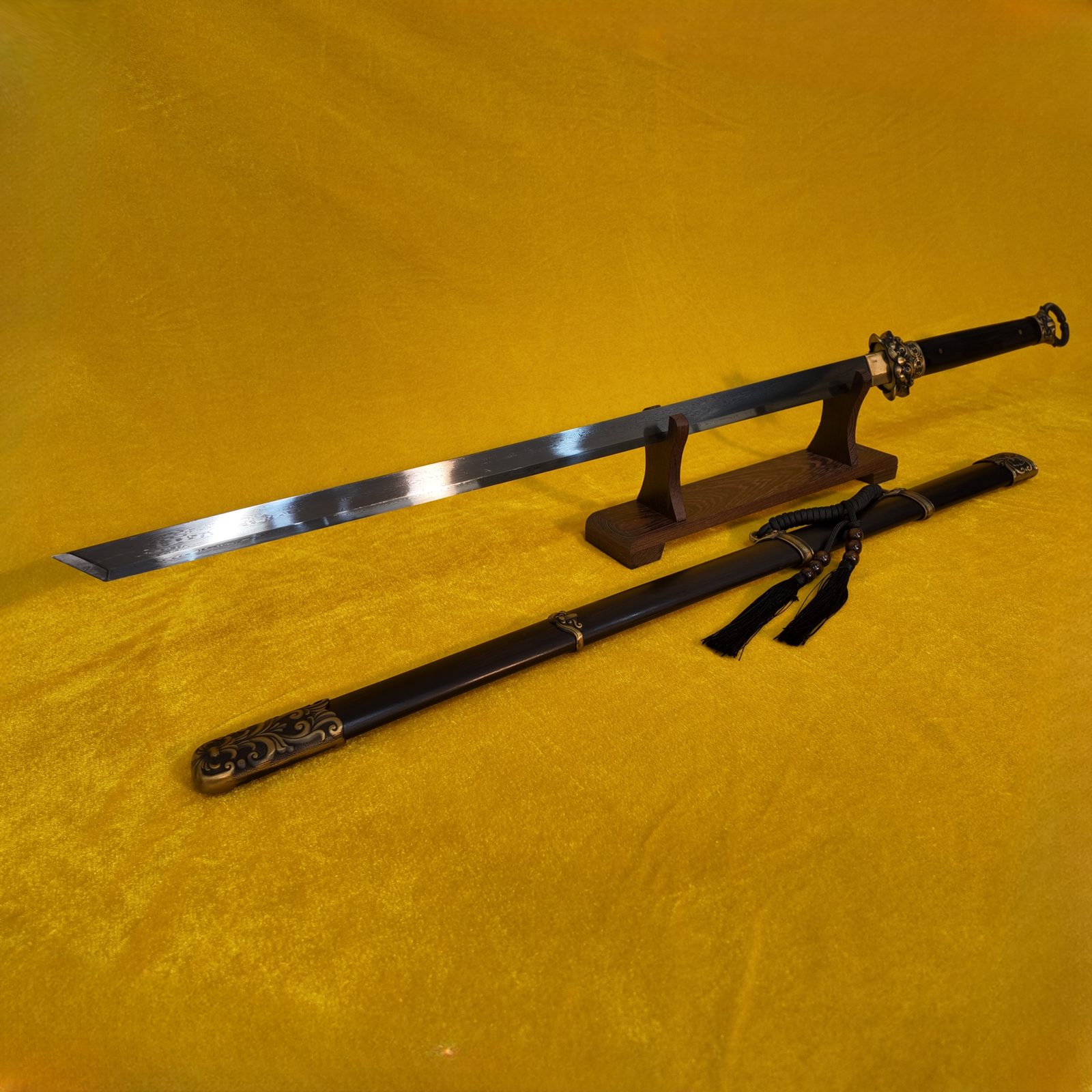 110cm Vintage Tang Heng Dao with Taotie Beast Ring-Pommel