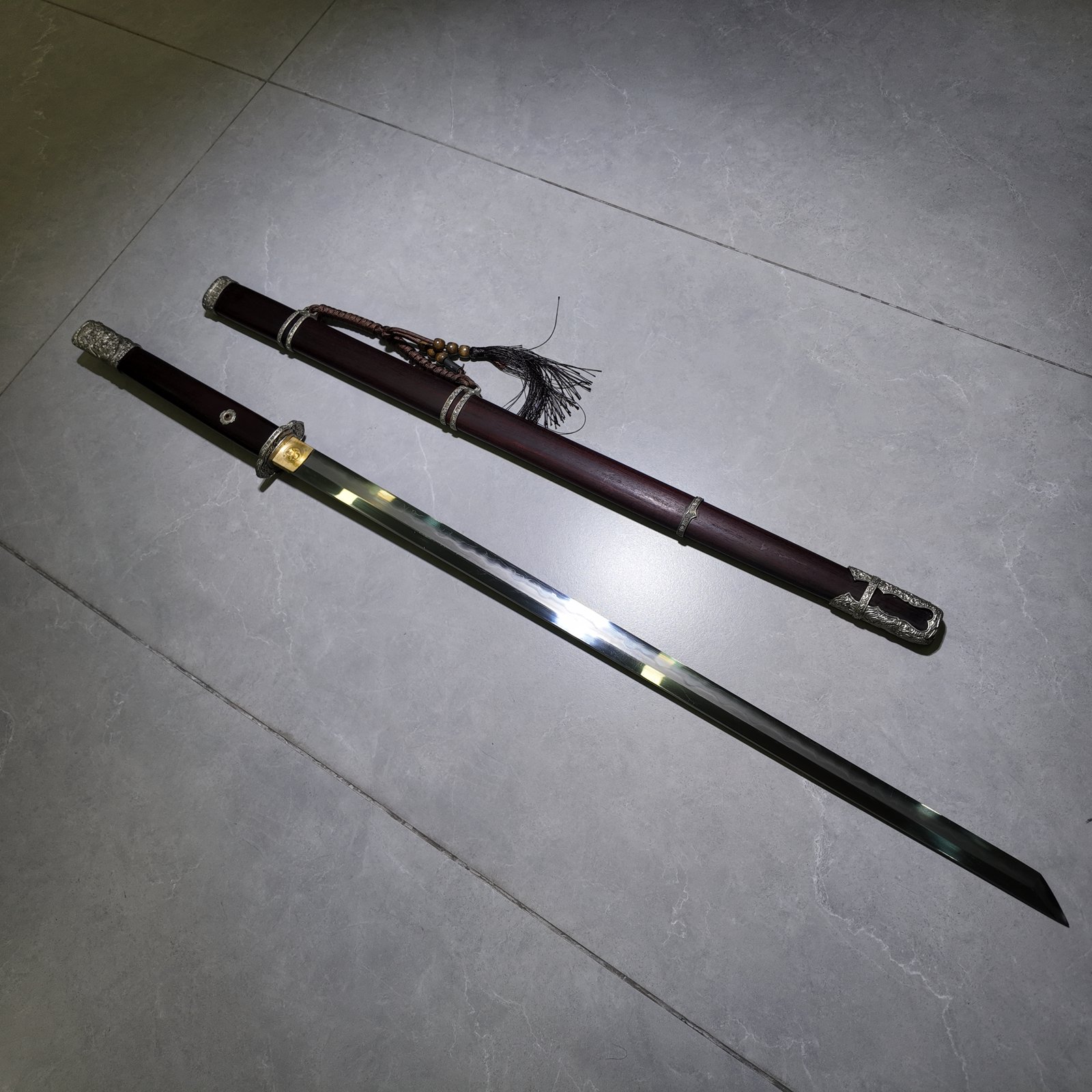 Dark Wood Gold and Silver Relief Tang Dao – High-Density Purple-Brown Solid Wood Scabbard, Gold-Silver Dragon Pattern Hardware, High Mirror Wave Pattern Steel Blade, Classical Elegant Collection Sword - Image 3