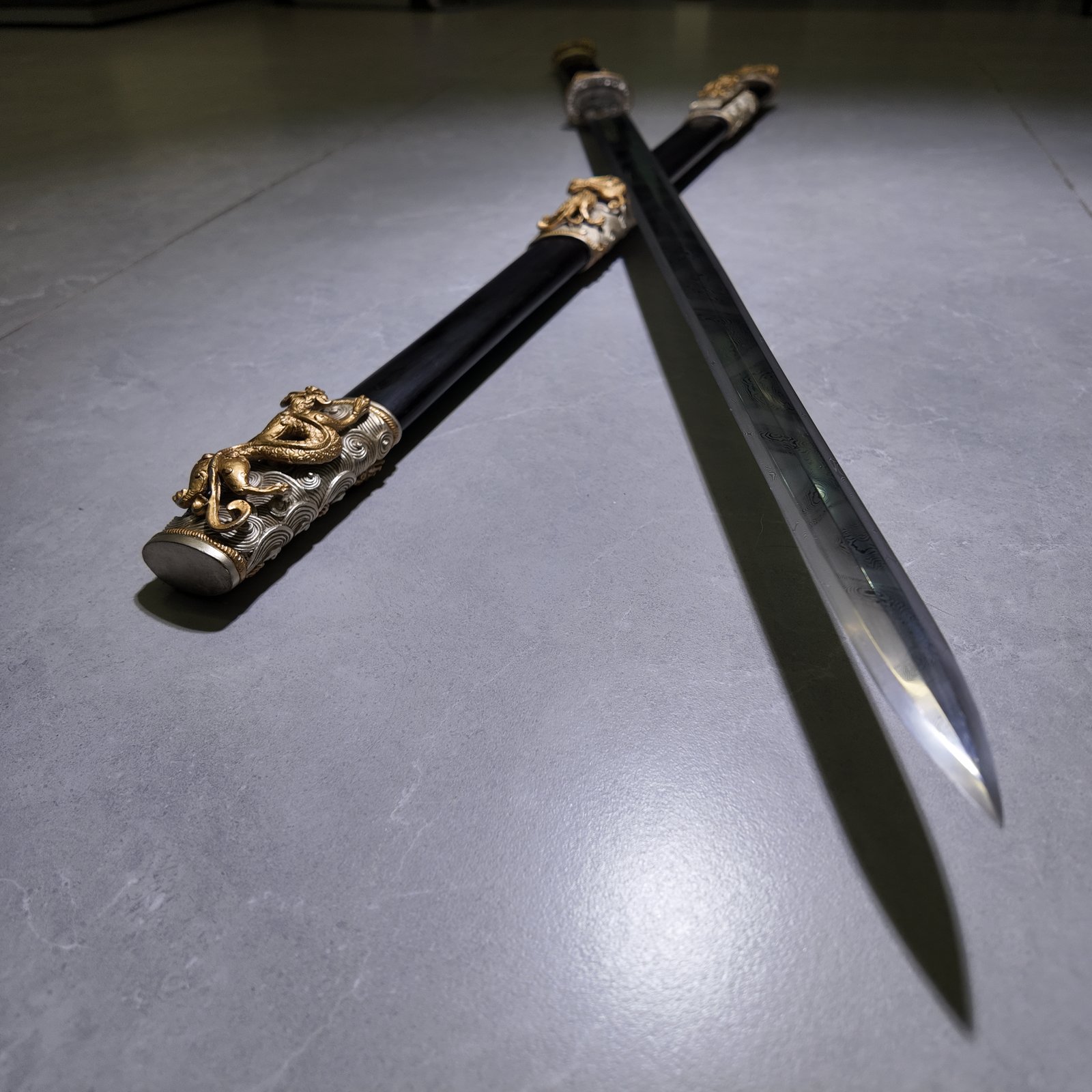 112cm Gilded Coiling Dragon Chinese Straight Sword (Jian) with Ebony Scabbard